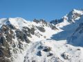 187-8735_IMG Y a de la neige ...